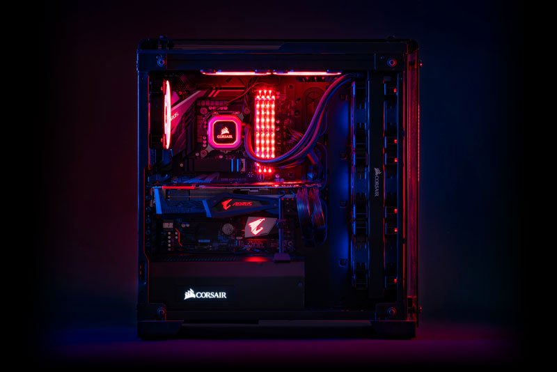 build pc online banner image of a rgb pc